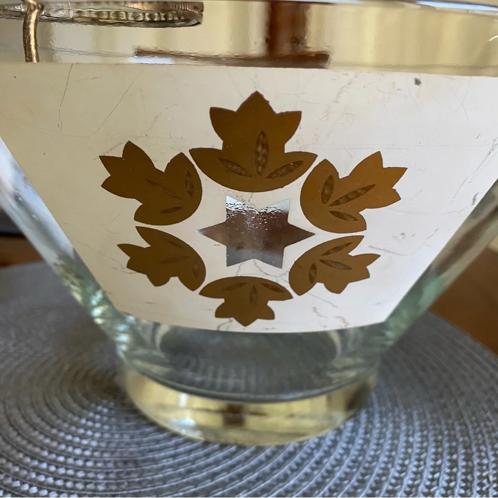 Vintage Anchor Hocking Chip & Dip Set Golden Leaf Medallion Pattern with clip